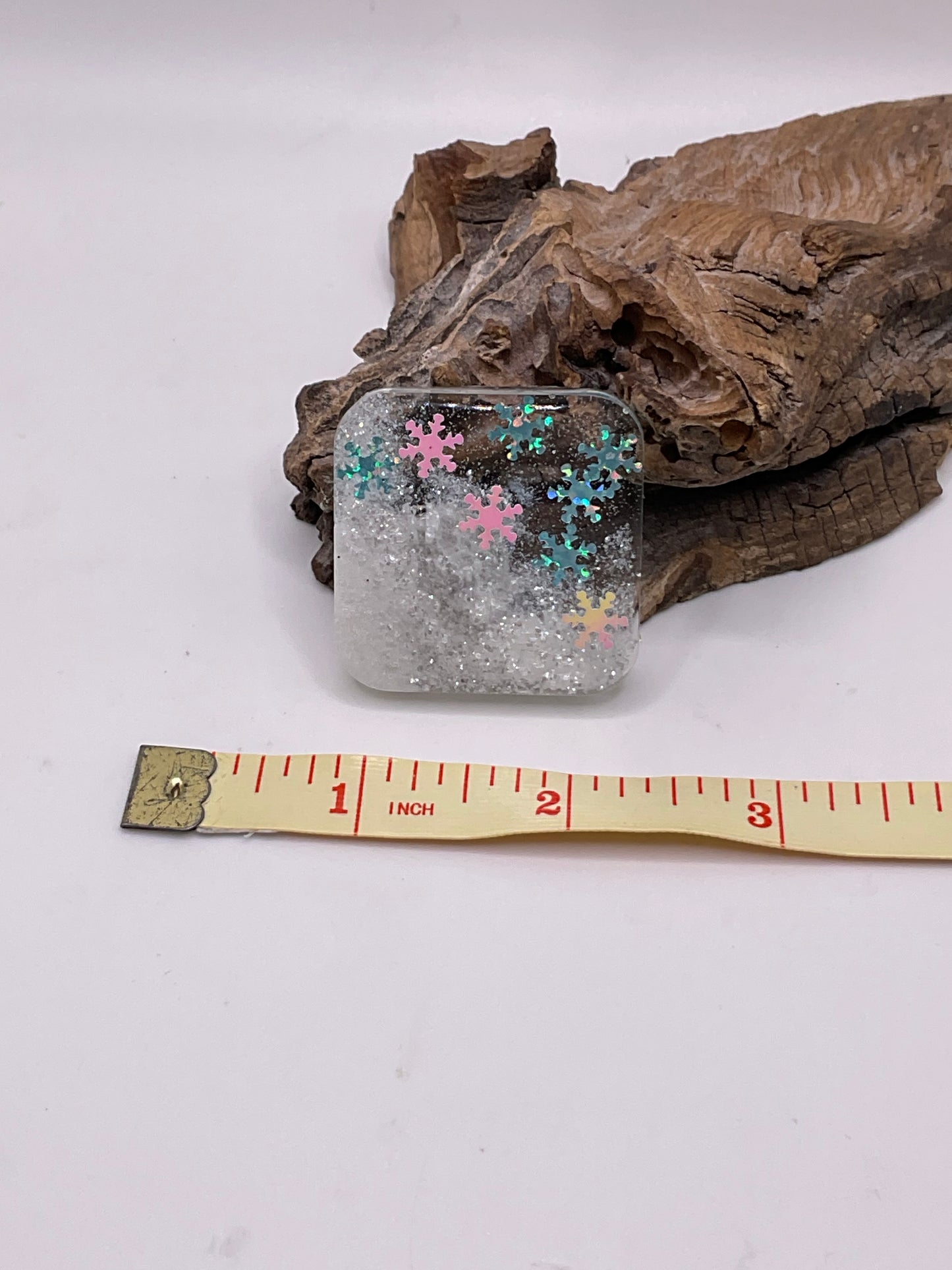 Snowflake Cover Minder 140