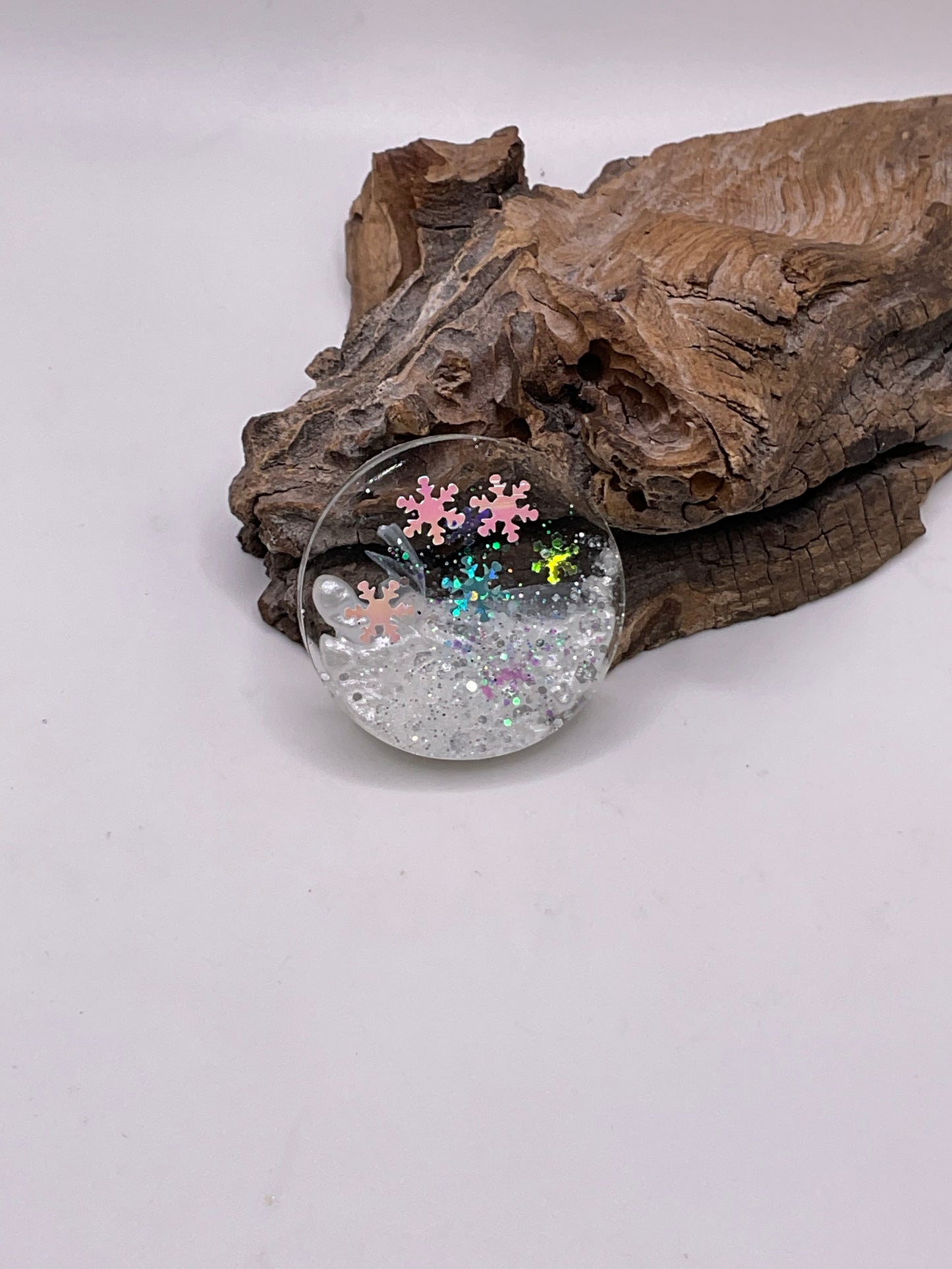 Snowflake Cover Minder 144