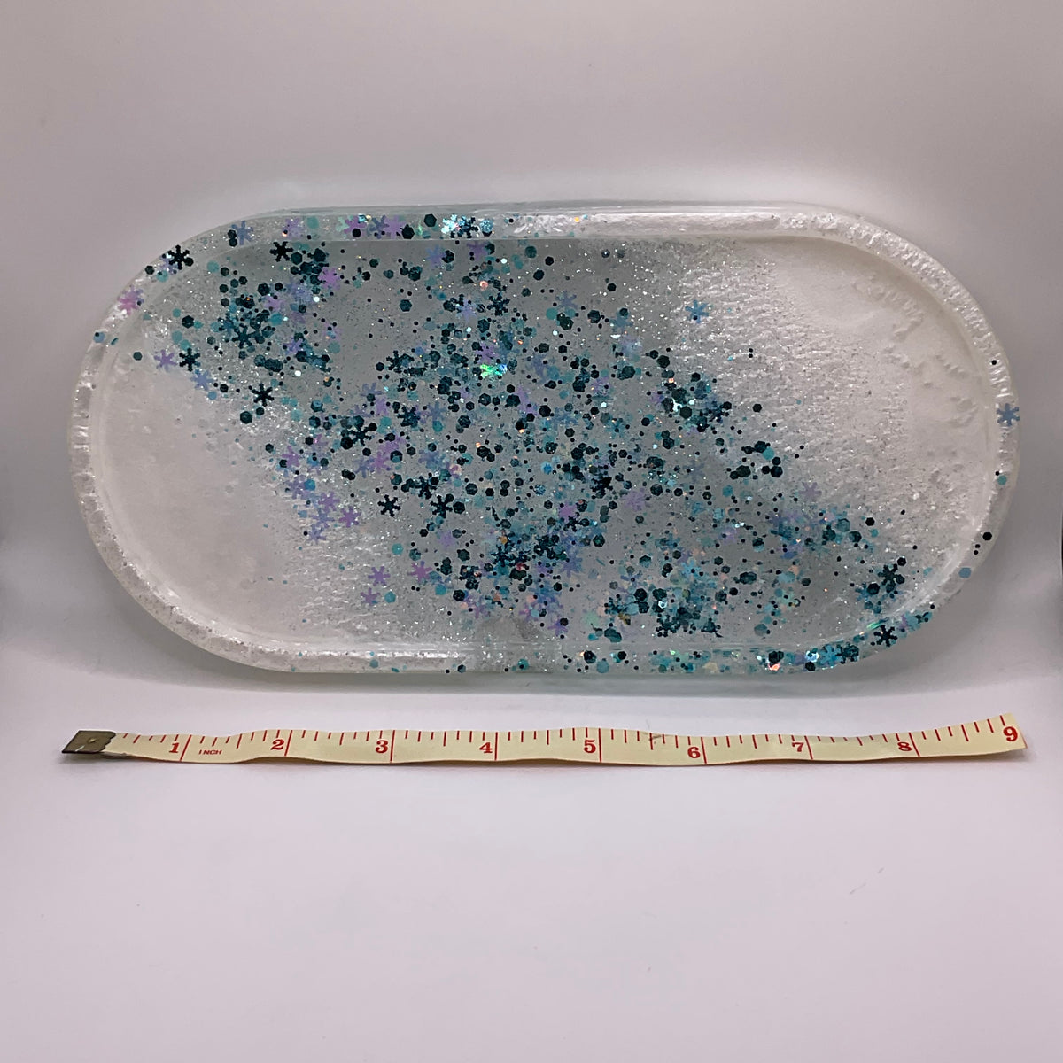 Snowflake Trinket Tray & Cover Minder Set 306 (9X4 inches)